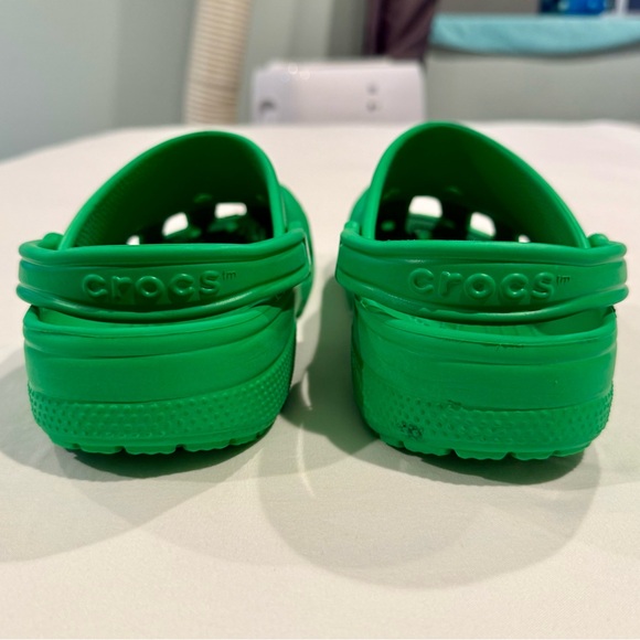 Crocs Classic Clogs Green Ivy Mens 11 Slipons Shoes Lightweight Comfy Christmas - Picture 4 of 7
